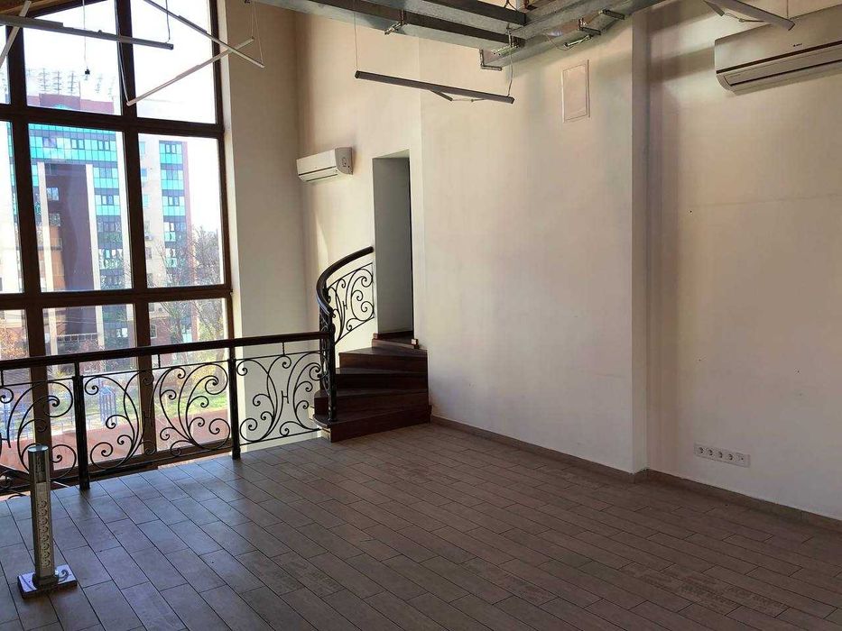 Офісна будівля 690кв.м. Свій двір. Харків, Ботанічний Сад. Без комісії