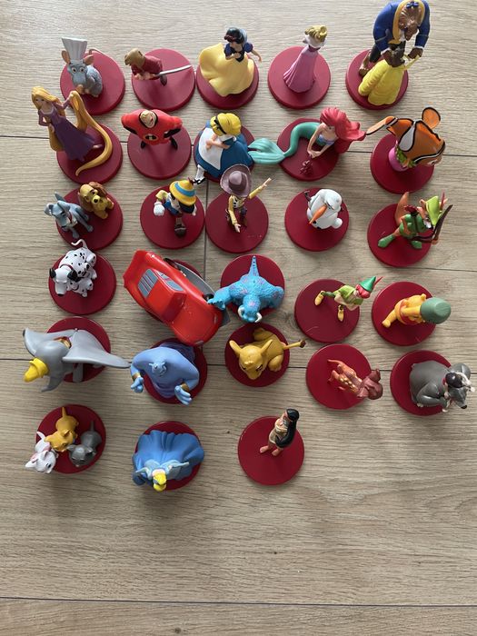 Zestaw ksiazek i figurek audiobajki disney deagostini