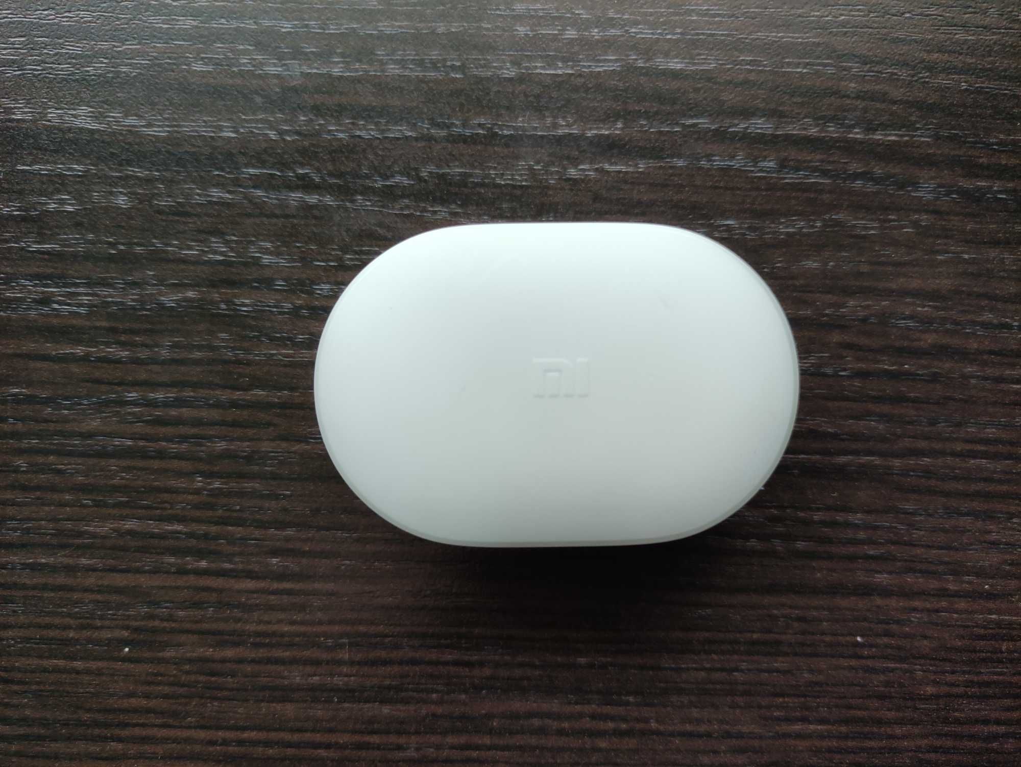 Słuchawki bezprzewodowe Xiaomi Mi True Wireless Earbuds TWSEJ02LM