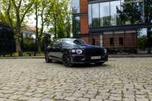 Bentley Flying Spur First Edition V8