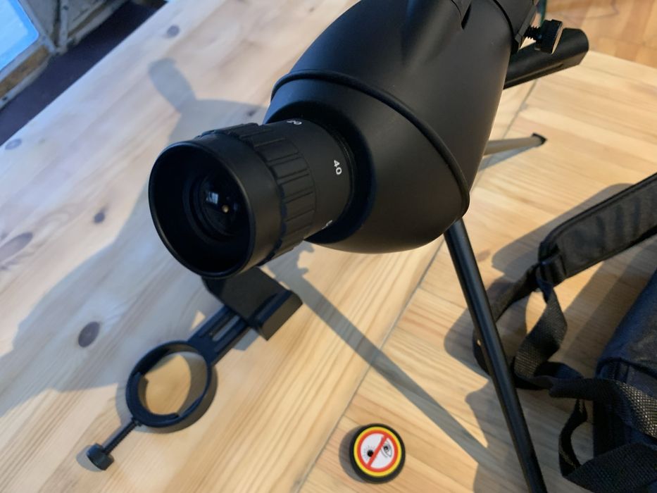 Telescópio 20-60x60 com bolsa tripe e suporte para telemovel