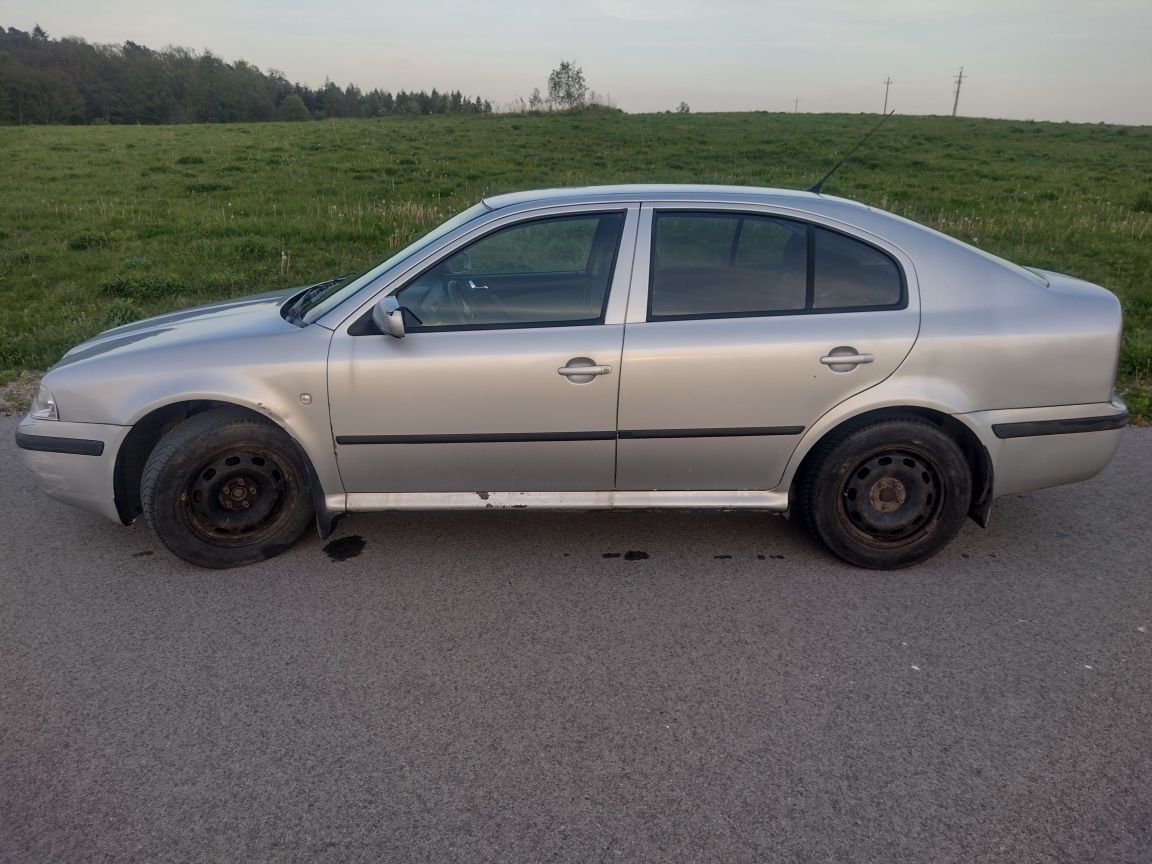 Skoda Octavia 1.6+gaz 2006r. Hak. Długi Przegląd i OC