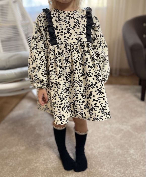 Сукня / платячко для дівчинки  90,100,104,110,120,130,140,150,160