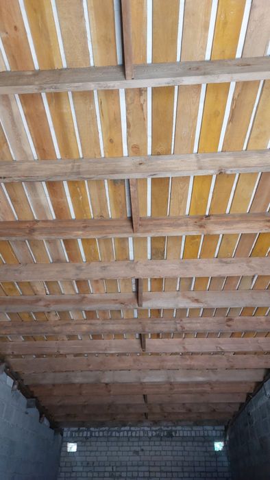 Продам большой гараж под СТО