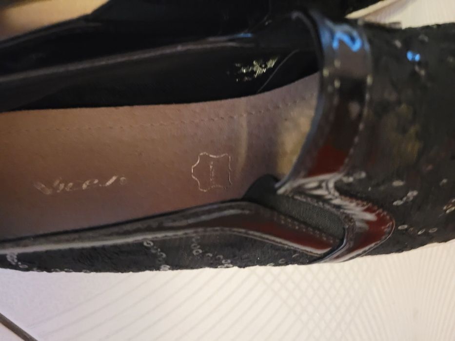 Nowe trampki koronka koronkowe 40 czarne