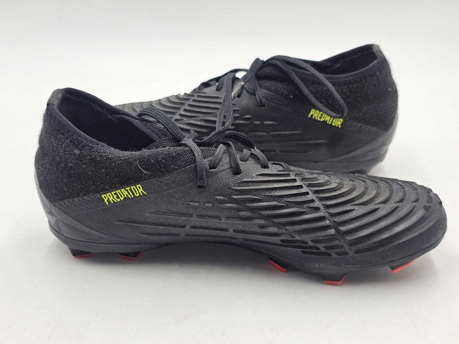 Adidas Predator Edge buty piłkarskie korki r. 37 1/3
