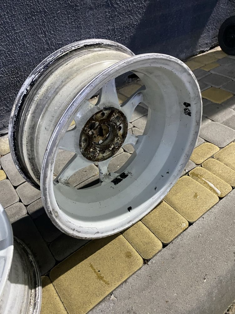Продам титани r14 4*100