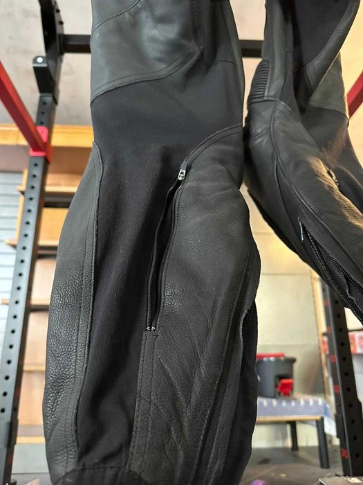 Fato Motard em Pele Alpinestars tamanho 50