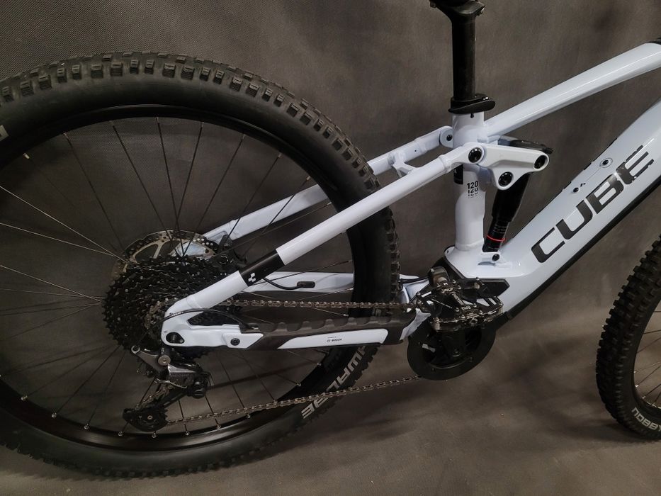 Rower elektryczny Cube Stereo 120 Hybrid _750 Wh_ Performance Line CX