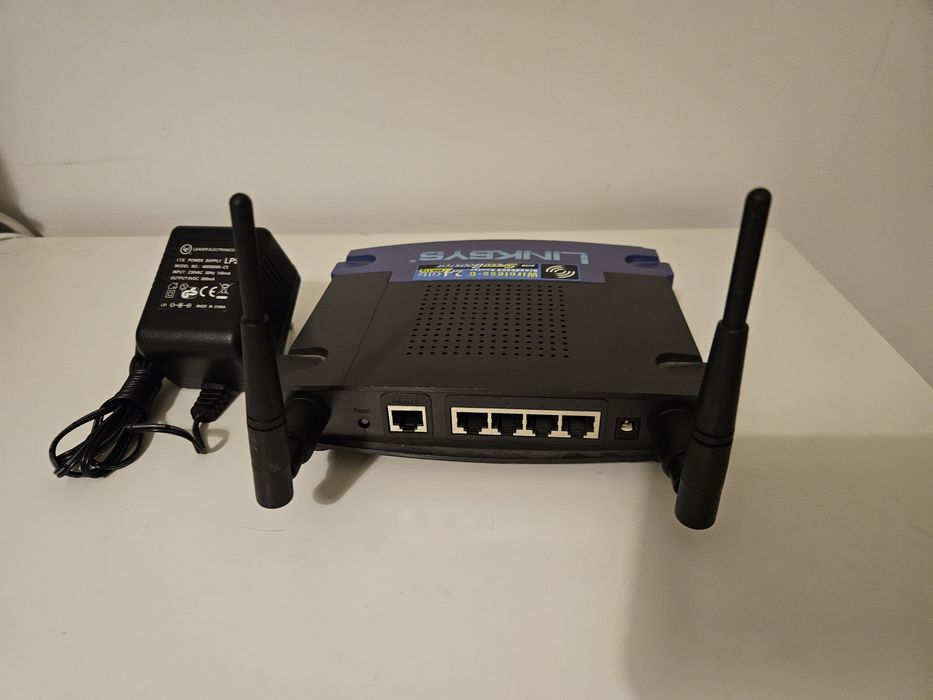 Linksys Cisco Router - WRT54GS64284489726209122