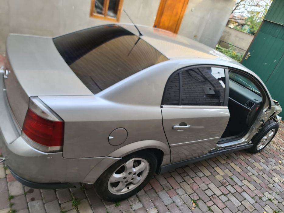 Вектра Ц 2.2 бензин