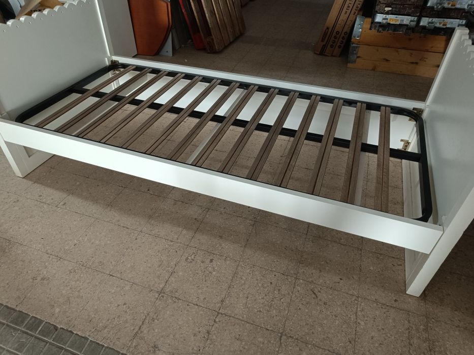 Cama Solteiro com Colchão