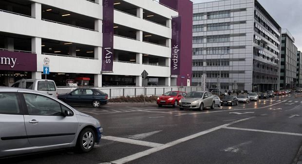 Miejsce parkingowe garaż podziemny Mokotów Służewiec Motocykl FV