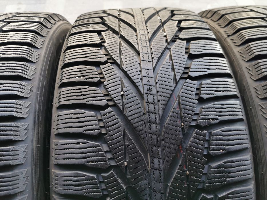 Зимняя резина 275/45 R20 Nokian Hakka R2