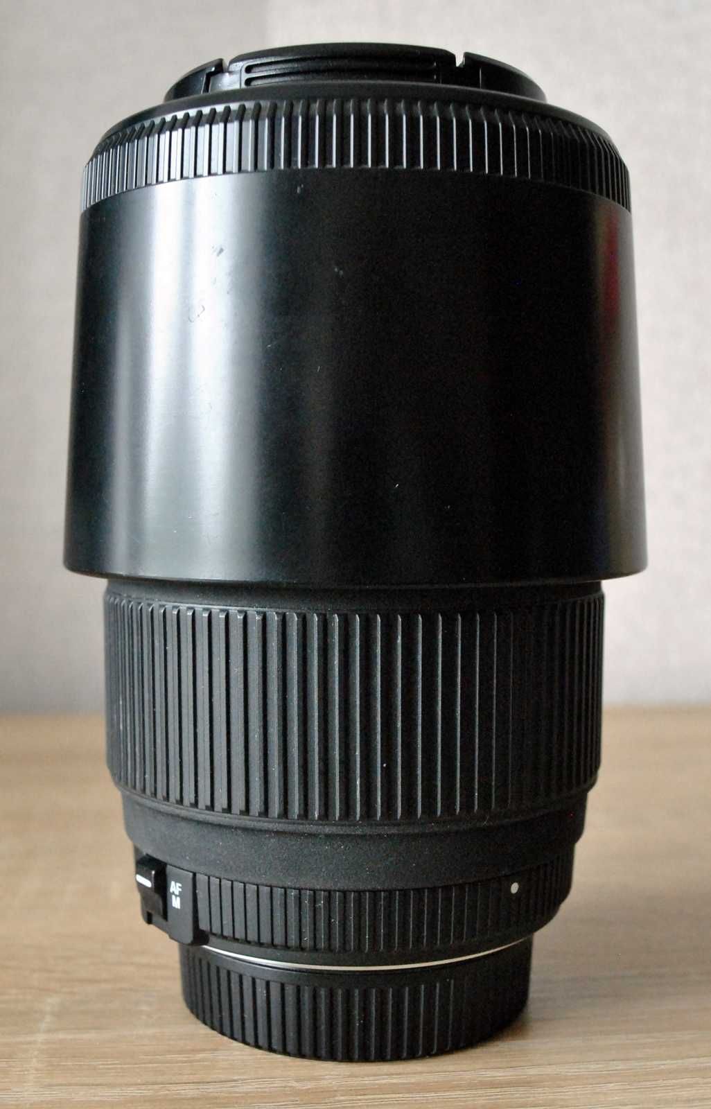 Obiektyw Sigma DG 70-300mm