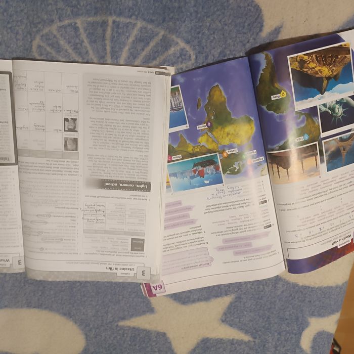 Solutions Third Edition Pre-Intermediate student's Book + Workbook