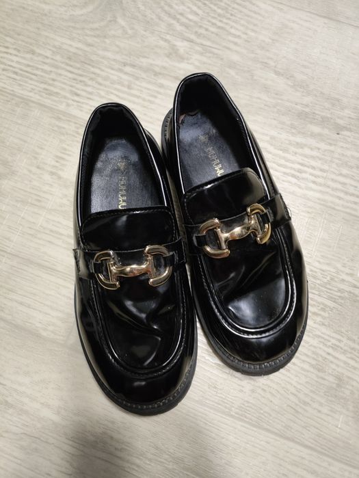 Туфлі на дівчинку  22 см