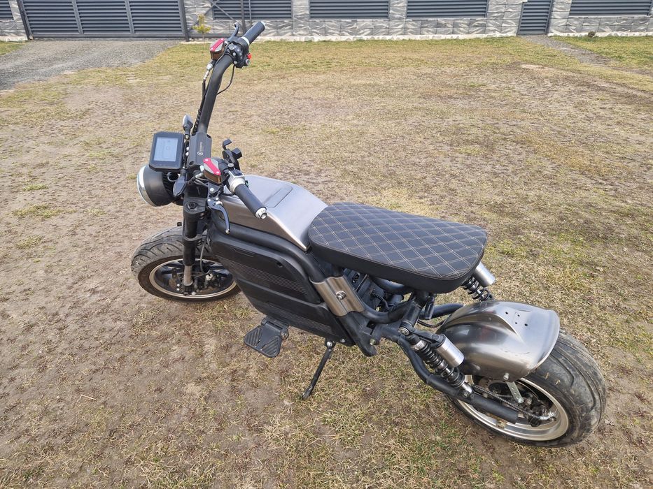 Продам міський електро скутер Fatbob 77