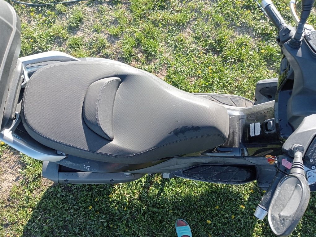 Sprzedam skuter 125