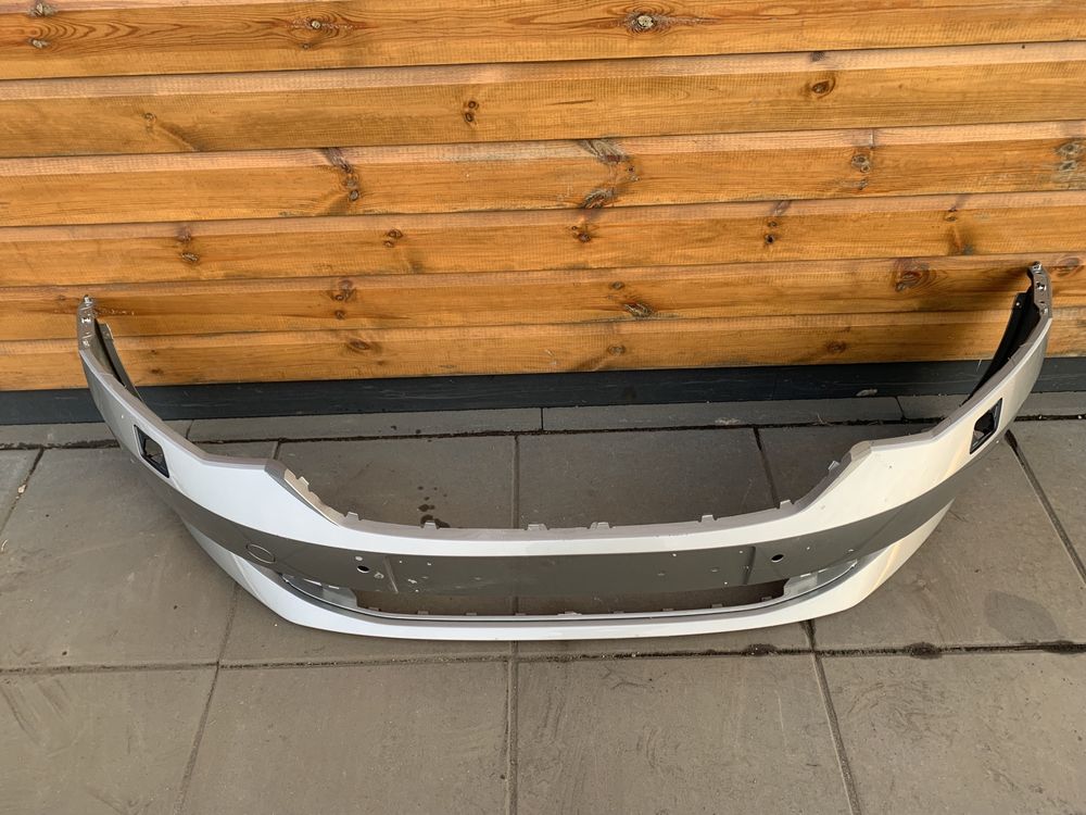 Skoda Fabia III 3 zderzak przedni przód XENON PDC 6V0
