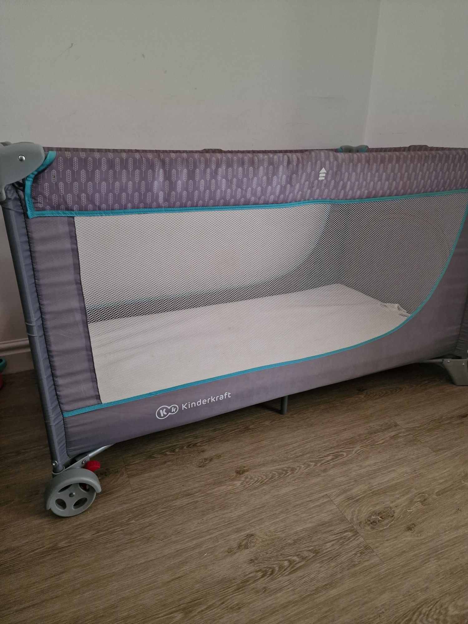 Łóżeczko turystyczne kinderkraft z materacem