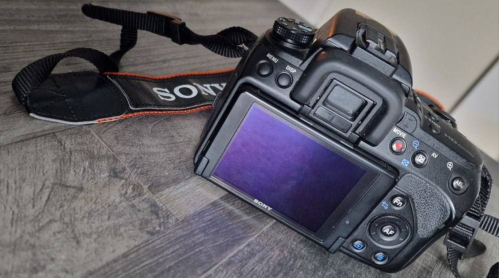 Aparat lustrzanka SONY a580 z obiektywem