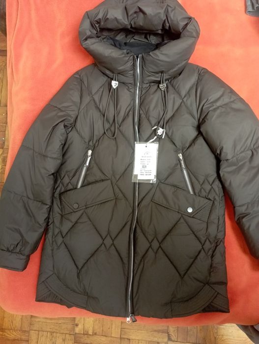 Продам женскую курточку