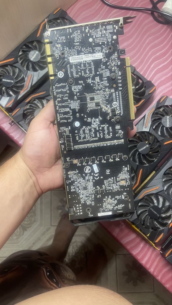GTX1070 GIGABYTE(P104-100)