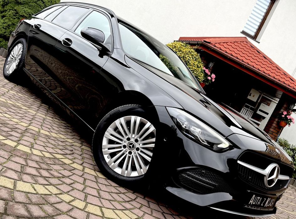 Mercedes-Benz Klasa C PIĘKNA*led high performance*skóra komfort*blis*IDEALNY STAN