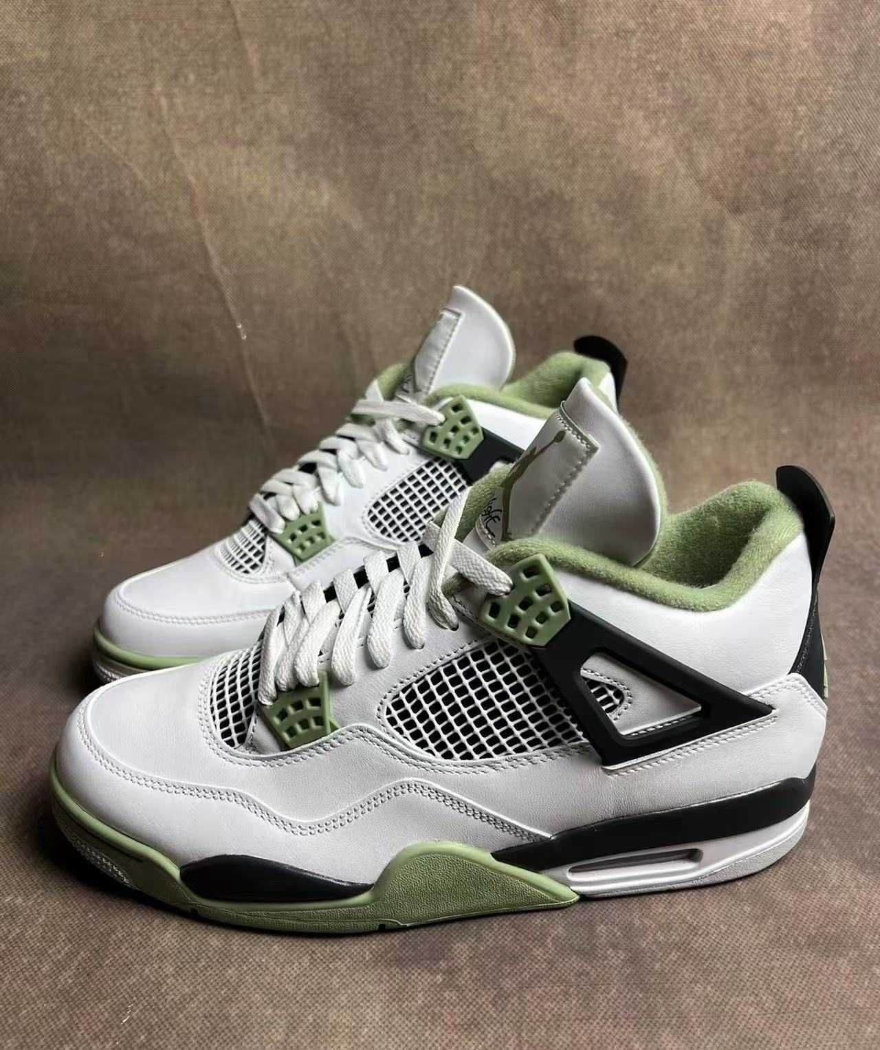 Jordan 4 Retro Seafoam R.43