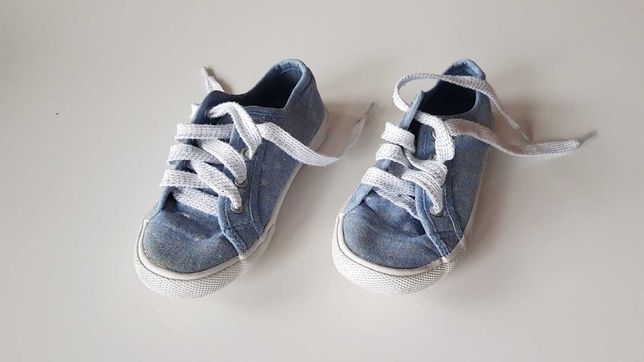 Buty dziecięce trampki rozmiar 29 długość wkładki 18,1 mm
