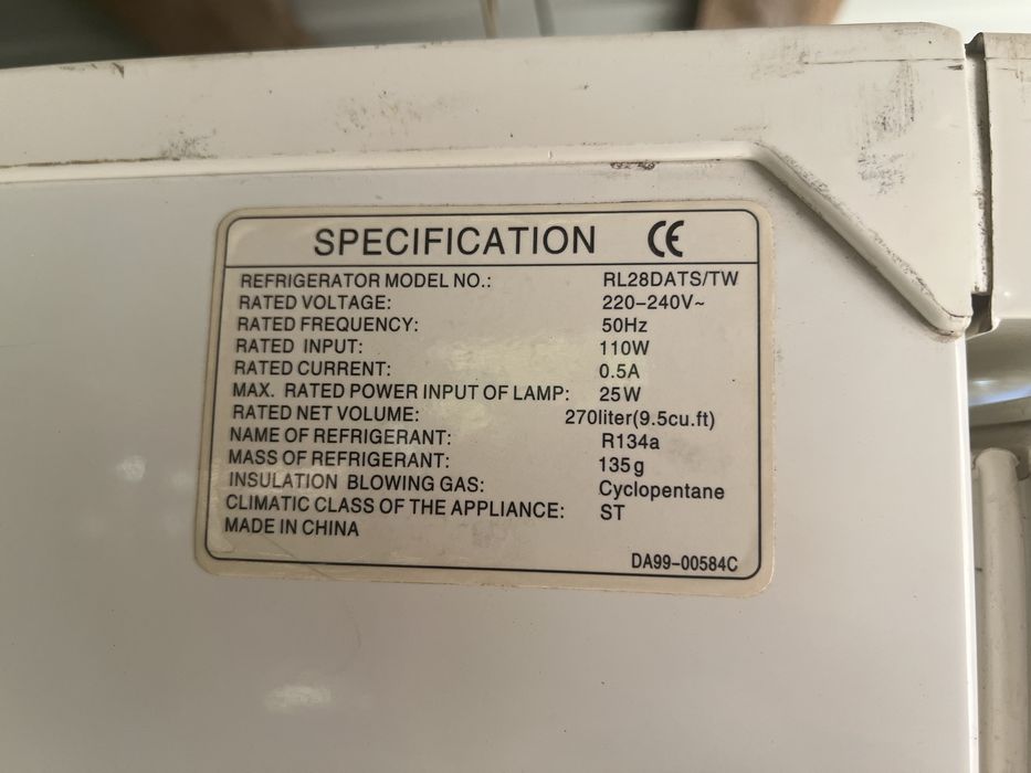 Холодильник Samsung RL28DATS/TW