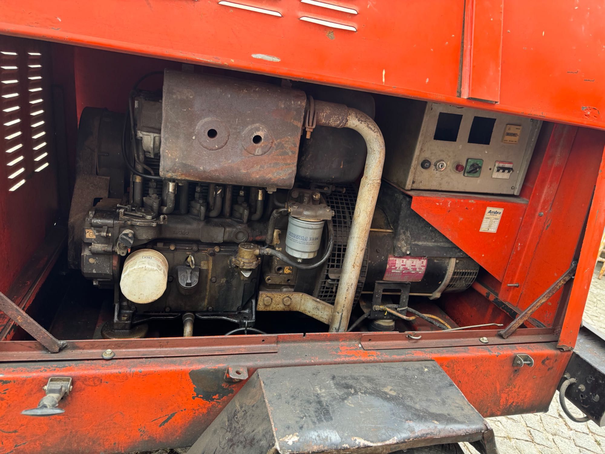Gerador  400V 23KVA