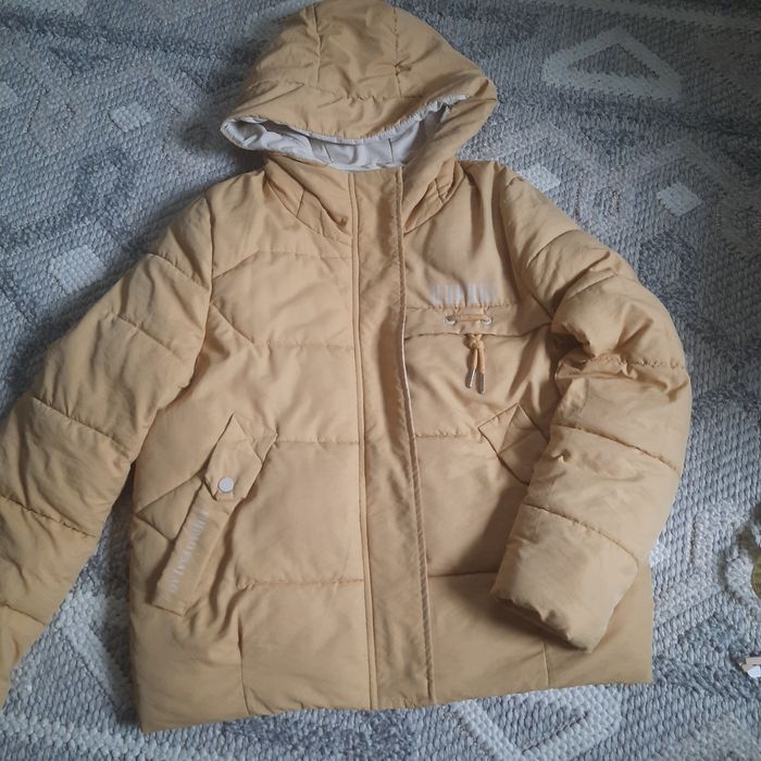 Куртка  зима-осінь