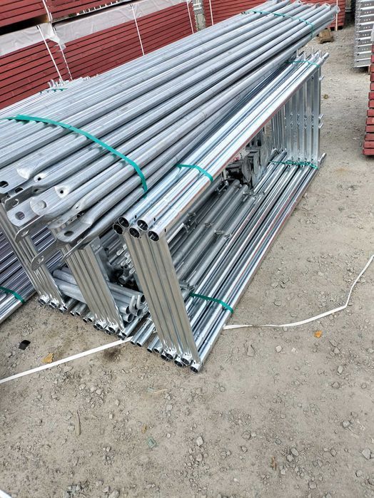 Rusztowanie systemowe 24x8,5m  200m2 pletak plettac