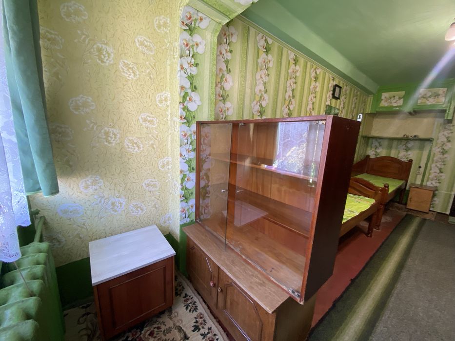 Оренда кімнати в гуртожитку Східна