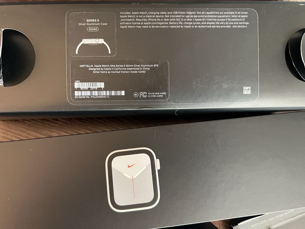 Apple Watch Series 5 Nike 40MM Silver