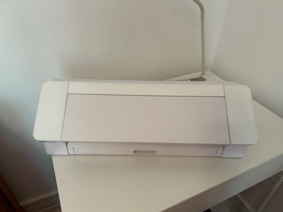 Silhouette Cameo 4 - NOVA