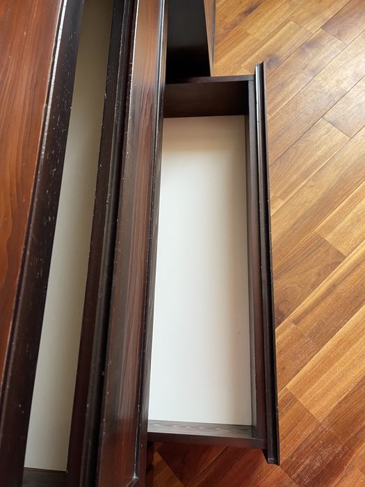 Меблевий гарнітур шафа комод тумби