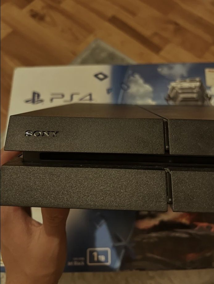 Sony PS4 PlayStation 1TB, pudełko, pad, HDMI, stan BDB