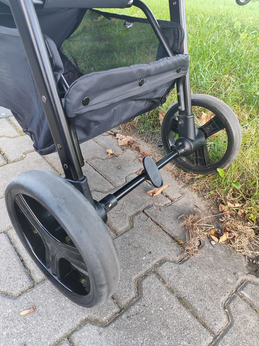 09.2024 Wózek spacerowy Kinderkraft Grande Plus duża budka spacerówka