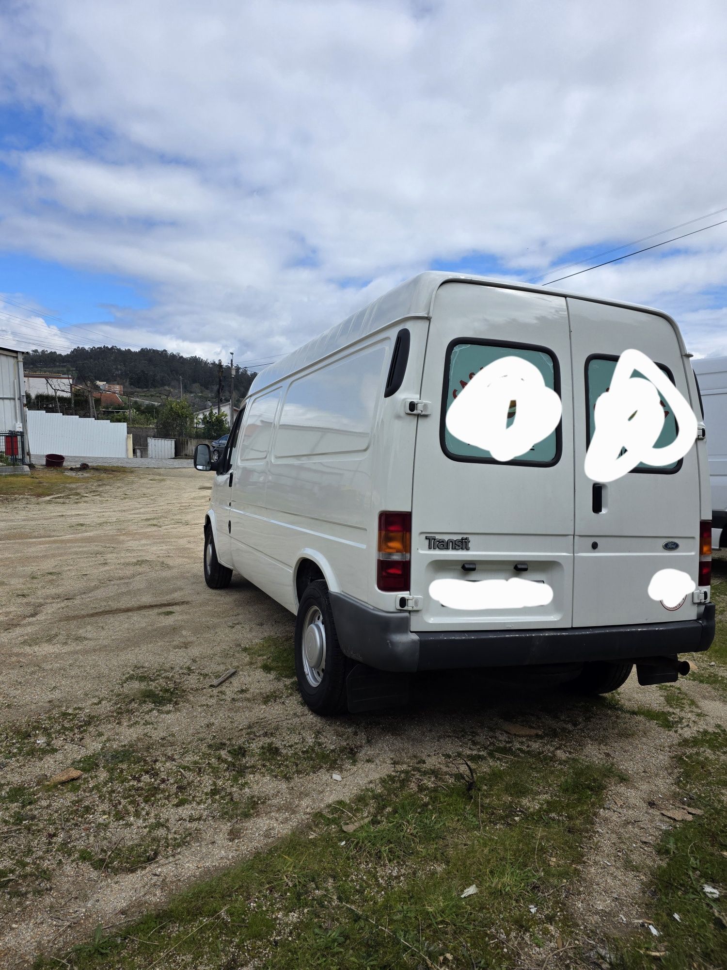 Vendo Ford Transit 190 2.5