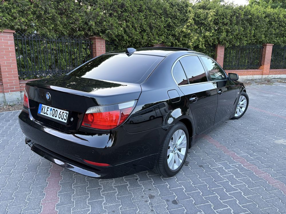 BMW Seria 5 525d 177KM Automat Xenon Szyberdach Skóra Climatronic