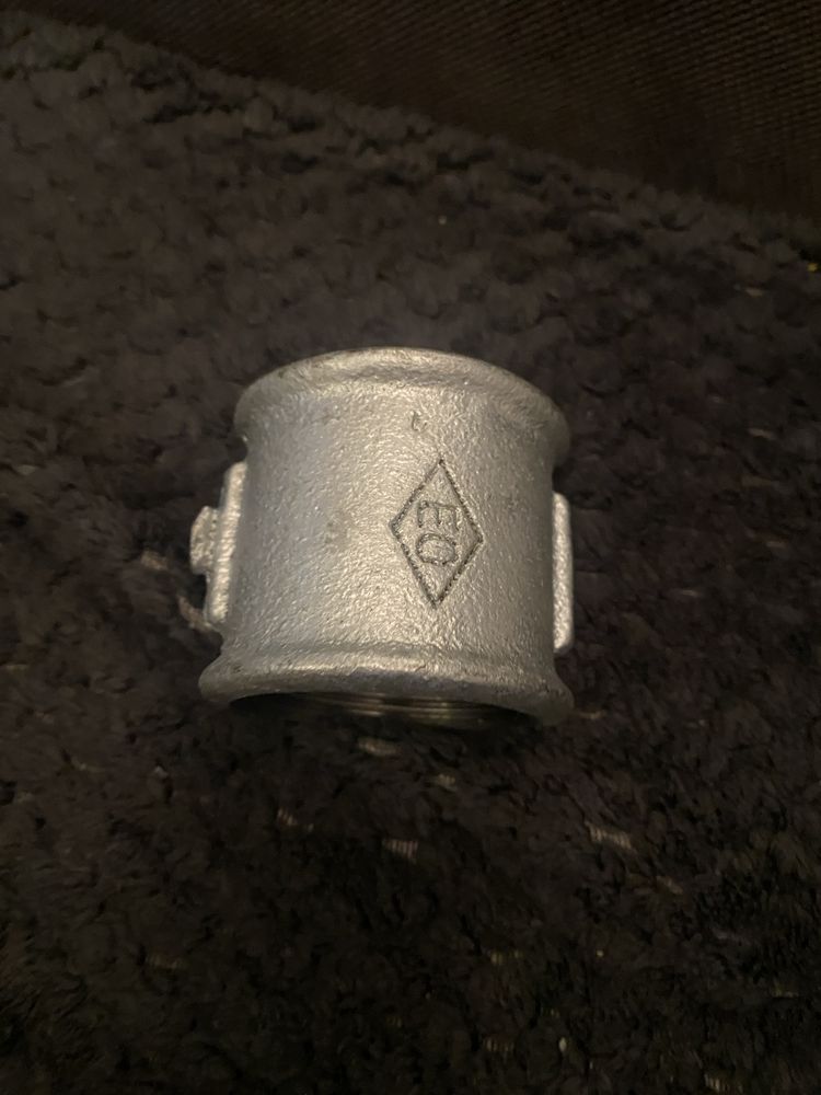 Mufka ocynk 1 1/2”