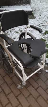 Wózek sanitarny inwalidzki