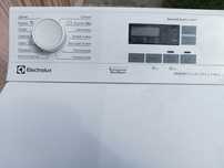 Пральна машинка Electrolux Perfectcare 600.