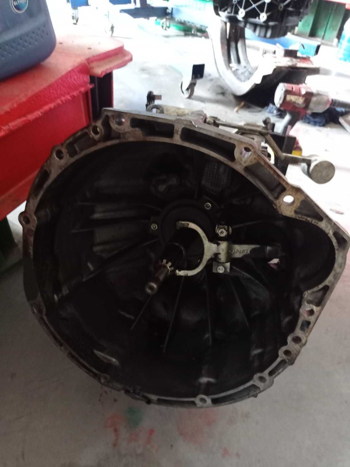 КПП задній привід ZF4000 2.3 Renault Master Movano NV400