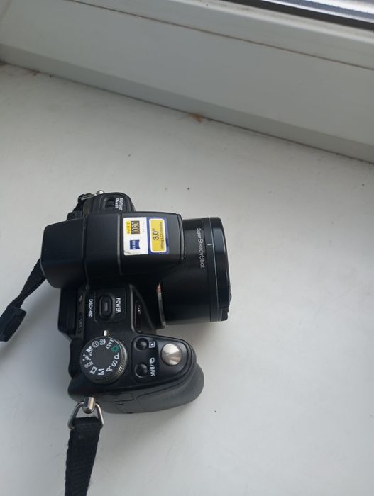 Sony cybershot dsc-h50 (аккумулятор+карта памяти)