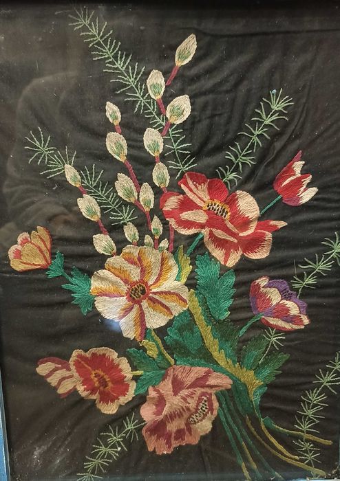 Картини вишиті гладдю