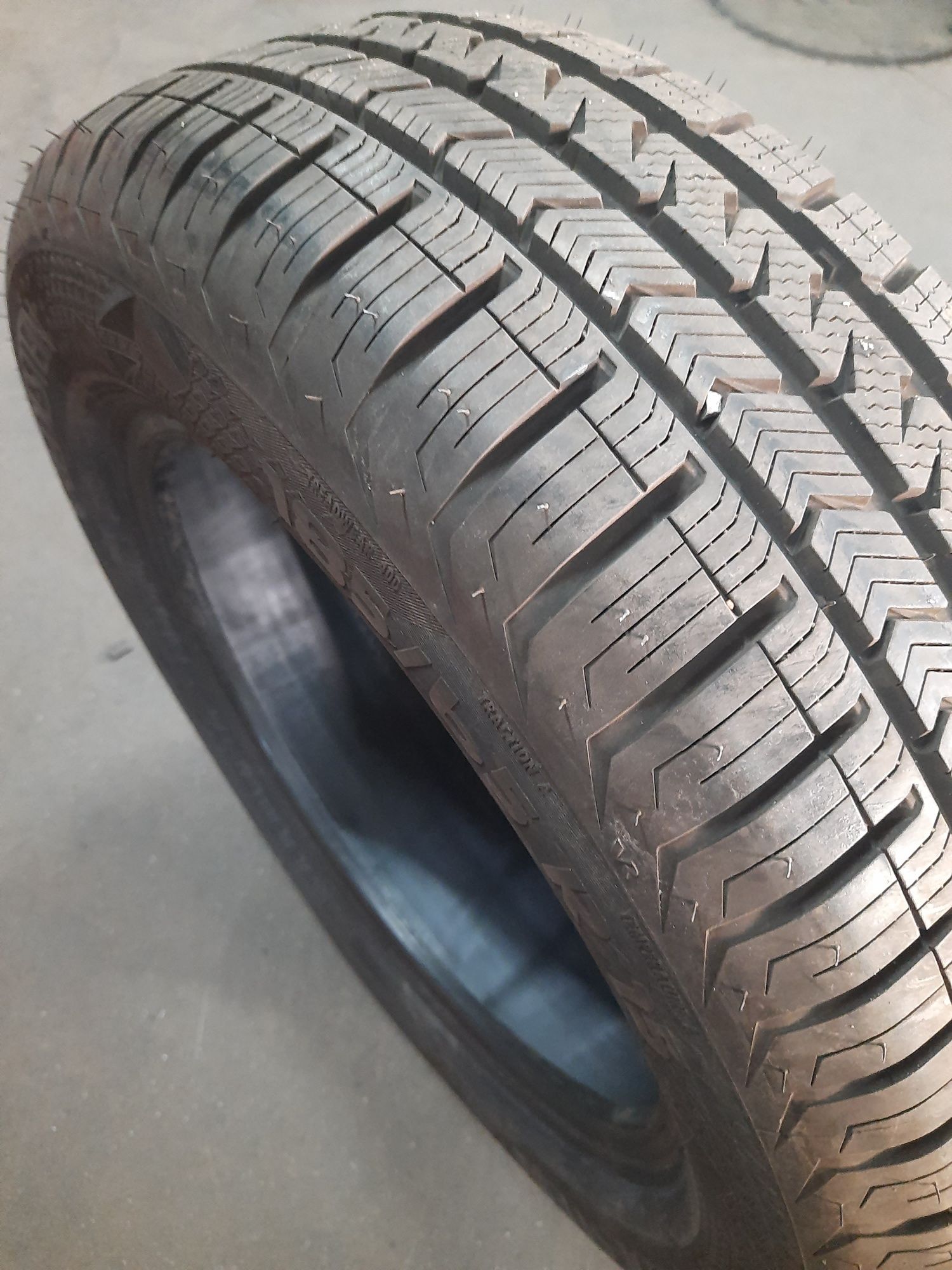 Opona 185/65R15 88T Vredestein Quatrac 5